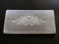 Lotus Selenite Charging plate